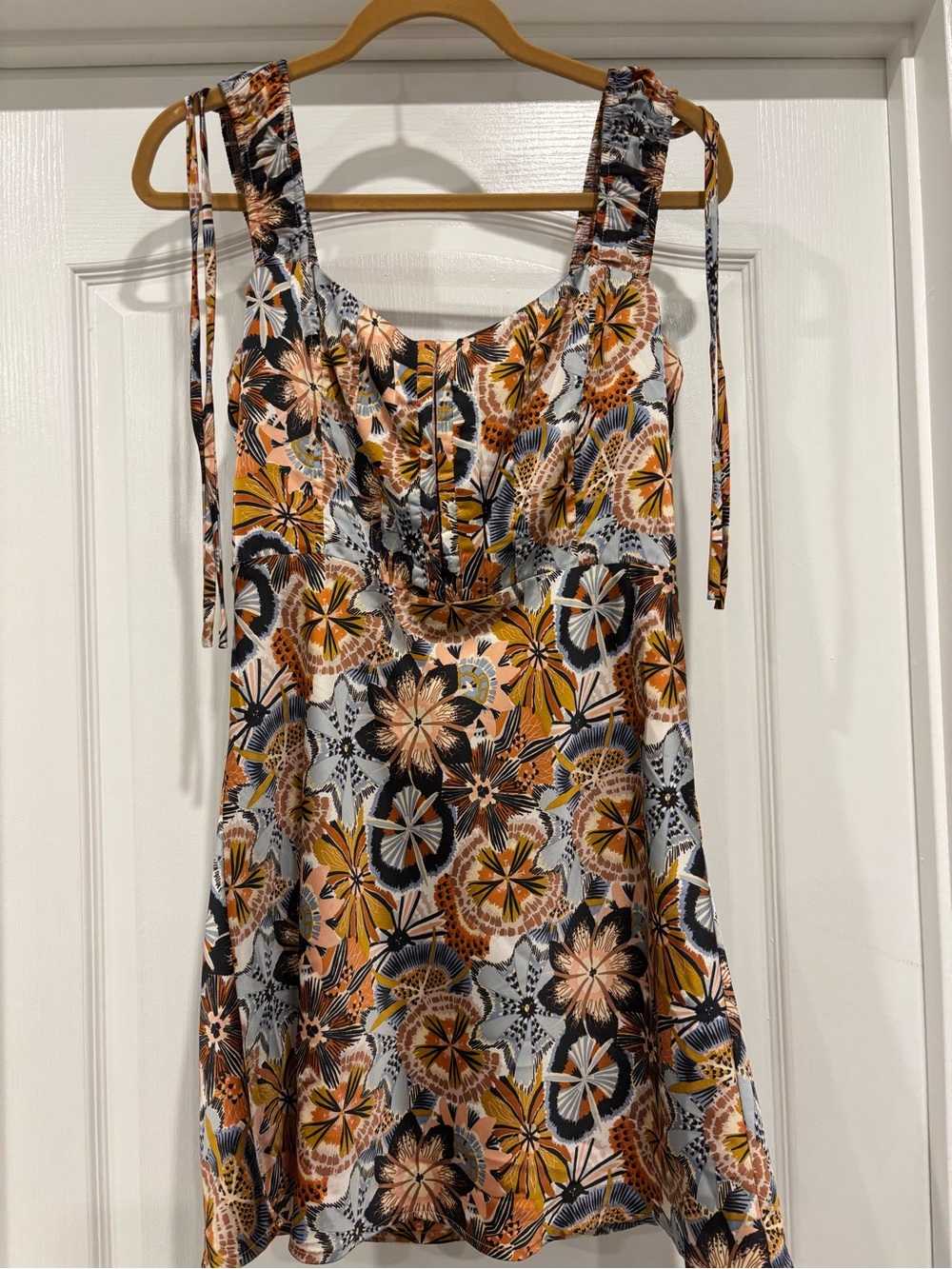 Bailey Rose Floral Mini Dress Tie-Shoulder